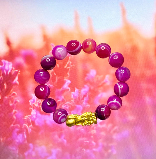 Magenta Crystal Bracelet with 18K Gold-Plated Dragon Pi Yao